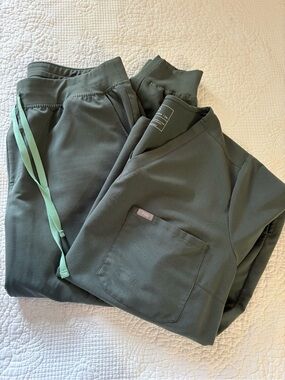 Figs womens Olive Green Jogger Scrub Set with Mint Drawstring